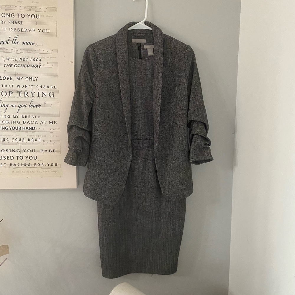 Used a handful of times size 2 H&M office dress with jacket